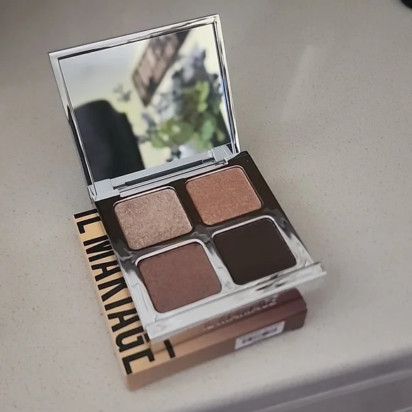 New IL Makiage eye shado quad - Picture 2 of 4